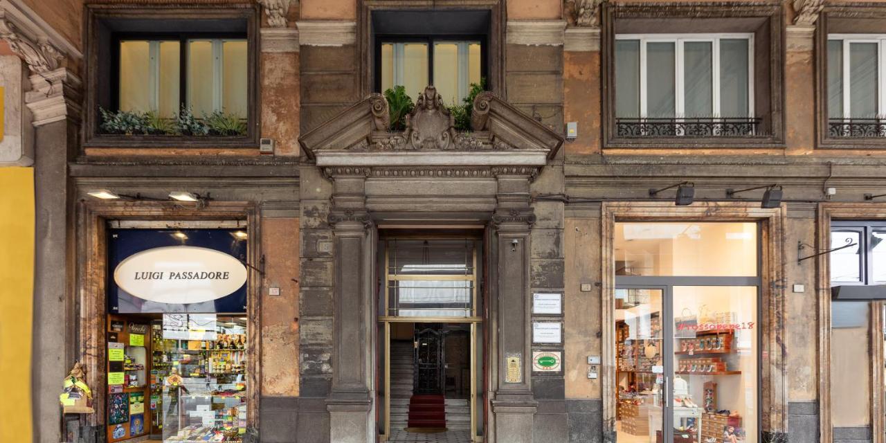 Suite Augustus - Free Parking Genua Buitenkant foto